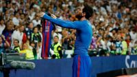 Un coleccionista pagó 450 mil dólares por una famosa camiseta de Messi